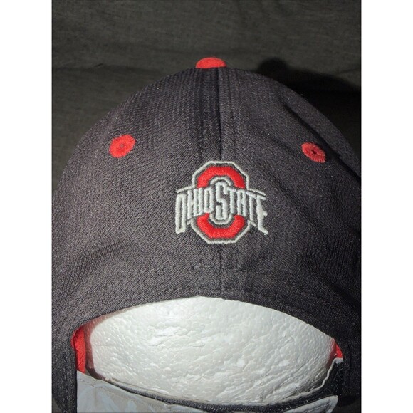 ohio state buckeyes hat- embroidered. unique- one size fits all - Picture 3 of 5